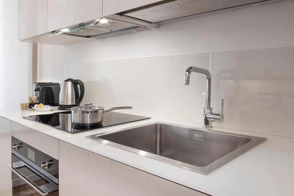 Apartment Duomo Suite - 3 Minutes From The Duomo Milan